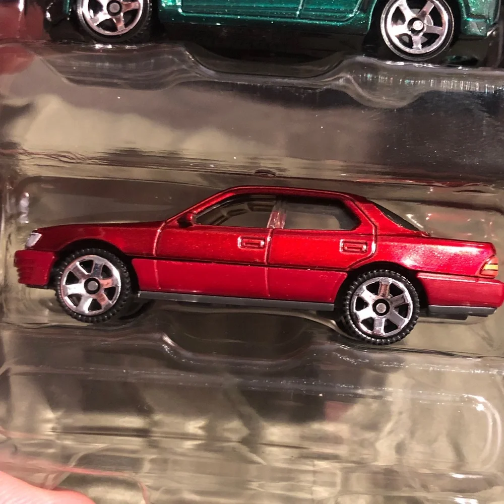 Matchbox 1994 Lexus LS400